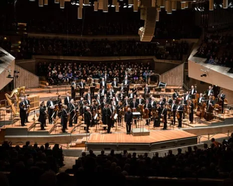 Schoenberg: Concerto for Violin, Verklärte Nacht, Die Jakobsleiter Recording Review – An Engaging and Notable Collection